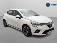 Used Renault Clio V Version S 101 HP (74 kW) 2020 White Hatchback