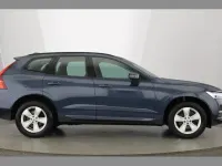 Used Volvo XC60 Momentum 194 HP (142 kW) 2022 Blue SUV