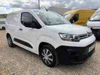 Used Citroën Berlingo 100 HP (73 kW) 2022 White MPV