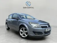 Używany Vauxhall Astra SRi 123 KM (90 kW) 2007 Srebrny Hatchback