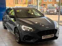 Used Ford Focus ST-Line 125 HP (91 kW) 2019 Blue Hatchback
