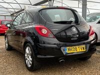 Usado Vauxhall Corsa 79 HP (58 kW) 2008 Preto Citadino
