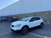 Used Nissan Qashqai 360º 2013 White SUV