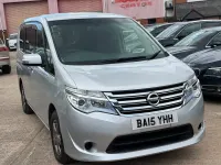 Usado Nissan Serena 2015 Plateado Monovolumen