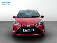 Usata Toyota Yaris Hybrid 2019 Rosso Utilitaria
