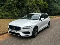 Used Volvo V60 Momentum 2019 White Estate