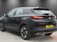 Used Vauxhall Grandland X Sport 130 HP (95 kW) 2019 Black SUV