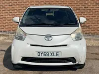 Used Toyota iQ 2009 White Hatchback