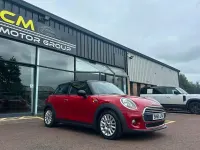 Used Mini Cooper Hatch 136 HP (100 kW) 2015 Red Hatchback