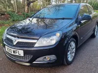 Usado Vauxhall Astra SRi 2010 Negro Utilitario