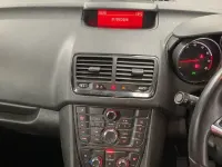 Used Vauxhall Meriva 100 HP (73 kW) 2015 Red MPV