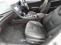 Used Ford Mondeo Titanium 187 HP (137 kW) 2019 White Estate