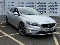 Used Volvo V40 R-Design 115 HP (84 kW) 2015 Silver Hatchback