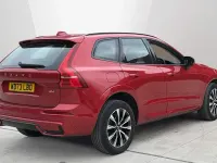 Used Volvo XC60 Plus 194 HP (142 kW) 2023 Red SUV