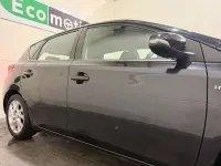 Used Toyota Auris Hybrid 2018 Black Hatchback