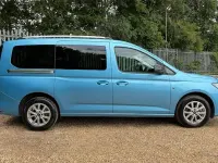Used Ford Tourneo Connect Titanium 122 HP (89 kW) 2023 Blue MPV