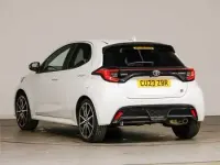 Used Toyota Yaris Sport 116 HP (85 kW) 2023 White Hatchback