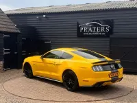 Used Ford Mustang GT 416 HP (305 kW) 2016 Yellow Coupe