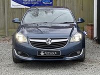 Used Vauxhall Insignia SRi 195 HP (143 kW) 2015 Blue Hatchback