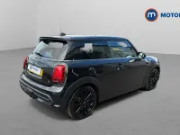 Used Mini Cooper S Exclusive 178 HP (130 kW) 2022 Black Hatchback