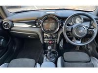 Used Mini Cooper Comfort 136 HP (100 kW) 2022 Chili red Hatchback