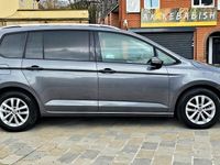 Used VW Touran Family 115 HP (84 kW) 2017 Grey MPV