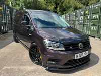 Usado VW Caddy Maxi Highline 150 HP (110 kW) 2020 Roxo Monovolume