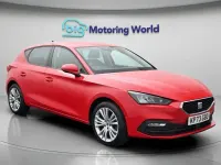 Used Seat Leon SE Dynamic 131 HP (96 kW) 2023 Red Hatchback