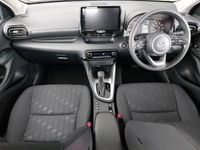 Novo Mazda 2 Exclusive-Line 116 HP (85 kW) 2025 Branco Citadino