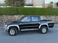 Used Toyota HiLux 2002 Black Pickup