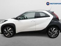 Used Toyota Aygo X 72 HP (52 kW) 2024 White SUV