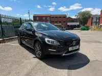 Used Volvo V60 CC 190 HP (139 kW) 2016 Black Estate