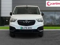 Used Vauxhall Combo 100 kW (136 HP) 2024 White MPV