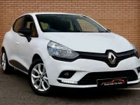Used Renault Clio Play 2018 White Hatchback