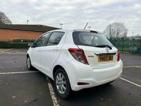 Used Toyota Yaris 2013 White Hatchback