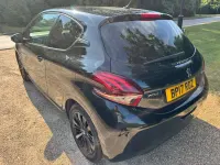 Used Peugeot 208 2017 Black Hatchback