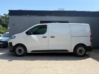 Used Vauxhall Vivaro 100 HP (73 kW) 2022 White MPV