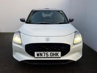 Used Suzuki Swift 82 HP (60 kW) 2025 White Hatchback