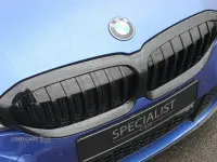 Usado BMW 320 M Sport 2023 Negro Familiar