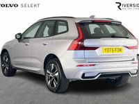 Novo Volvo XC60 Plus 350 HP (257 kW) 2026 Prateado SUV