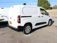 Used Peugeot Partner 131 HP (96 kW) 2021 White MPV