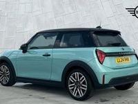 Gebraucht Mini Cooper Hatch 154 PS (113 kW) 2024 Grün Kleinwagen