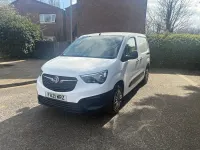 Gebraucht Vauxhall Combo Edition 75 PS (55 kW) 2021 Weiß Van / Kleinbus