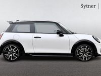 Used Mini Cooper Hatch 154 HP (113 kW) 2024 White Hatchback