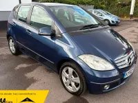 Used Mercedes A180 Avantgarde 114 HP (83 kW) 2010 Blue Hatchback