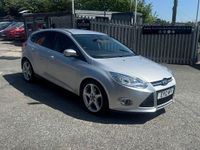 Begagnad Ford Focus Titanium 2012 Silver Halvkombi