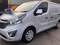 Used Vauxhall Vivaro Sportive 140 HP (102 kW) 2015 Grey MPV