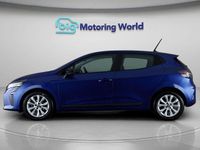 Used Renault Clio V Evolution 90 HP (66 kW) 2024 Blue Hatchback