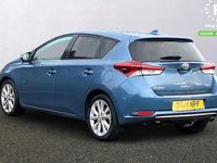 Used Toyota Auris 111 HP (81 kW) 2017 Blue Hatchback