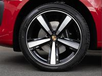 Used Porsche Macan S 374 HP (275 kW) 2025 Red SUV